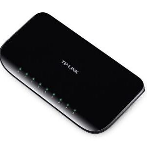 Switch 8 Ports - V6 - 8 x Ports réseaux (RJ-45) - 10/100/1000